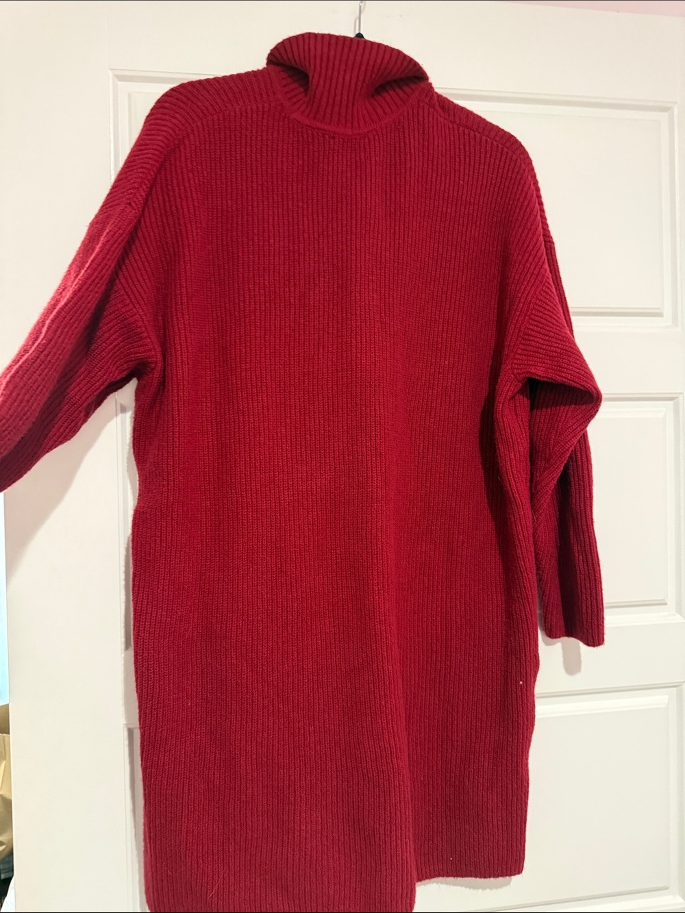 GAP Red Ribbed Turtleneck Sweater - Picture 3 of 3